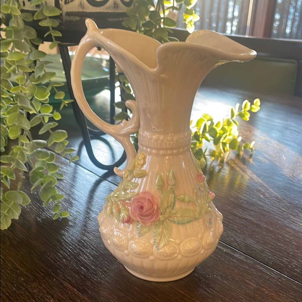 BELLEEK 1965-1980 6TH GREEN MARK ABERDEEN FLORAL FLOWER PITCHER EWER‎ HANDLE